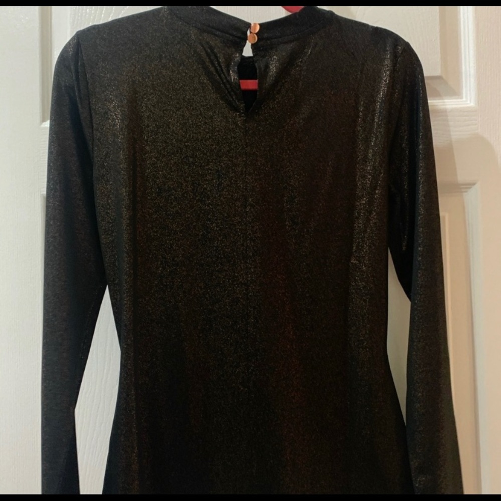 long sleeve - Picture 2 of 3